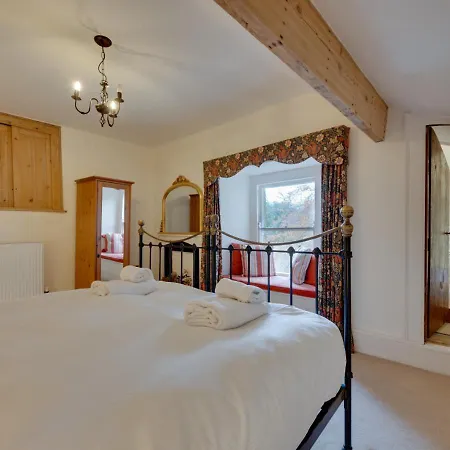 Hazel Brow House 펜션