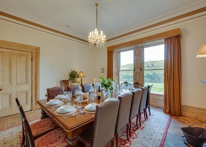 Holiday home Hazel Brow House *